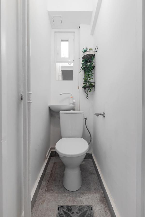 Eclectic 3 Bedroom Calea Victoriei By Urbanesq Букурещ Екстериор снимка